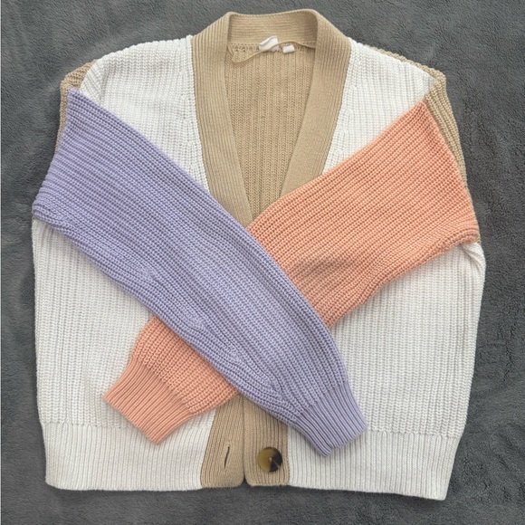 GAP Multicolor Button-Up Cardigan - Picture 2 of 4